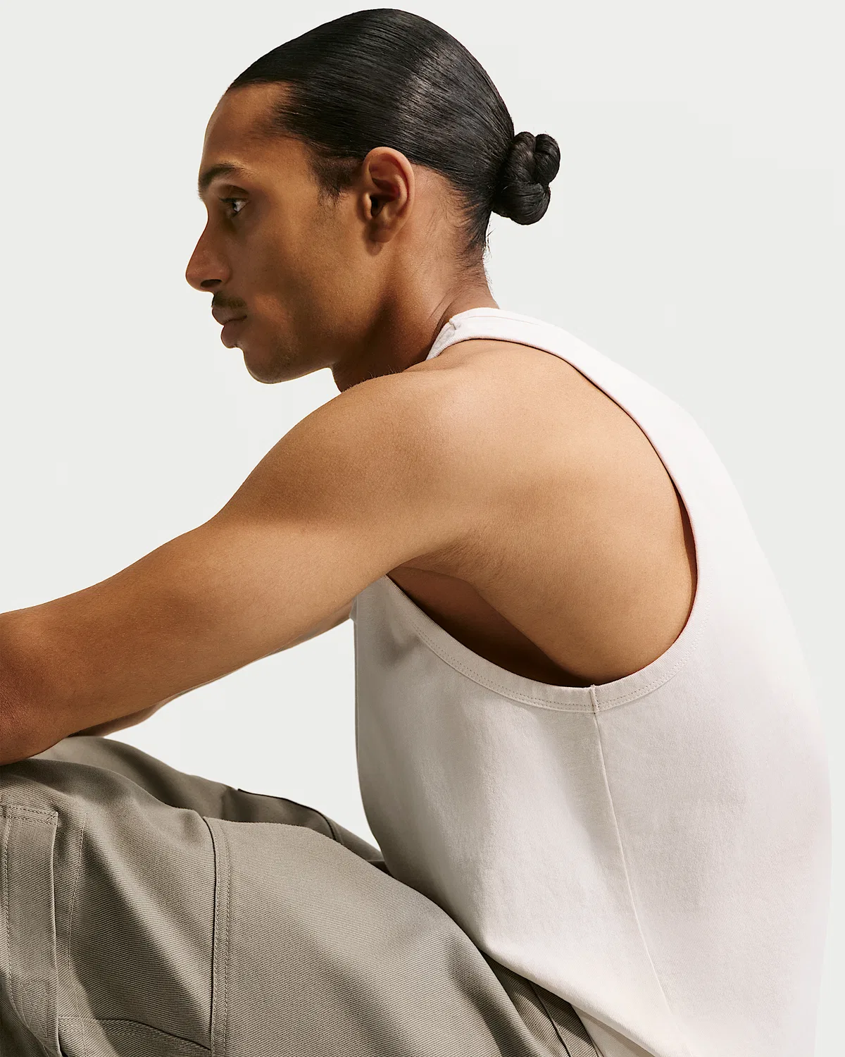 Мужская майка Nike Sportswear Premium Essentials, Phantom — фото 3