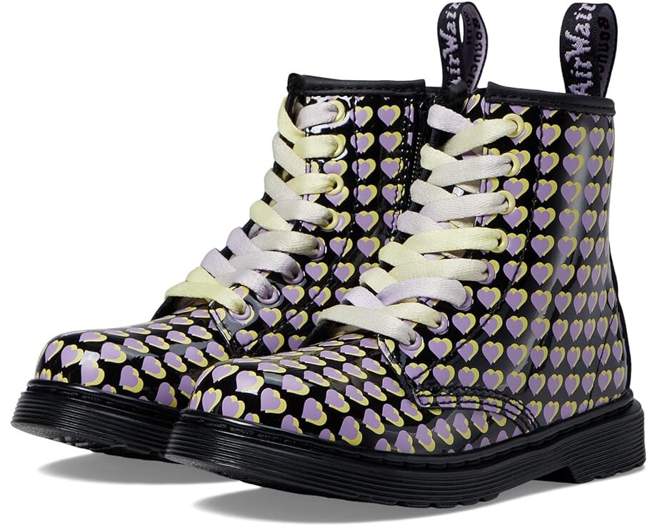 

Ботинки Dr. Martens 1460 Lace Up Fashion Boot, цвет Heart Overlay Patent Lamper
