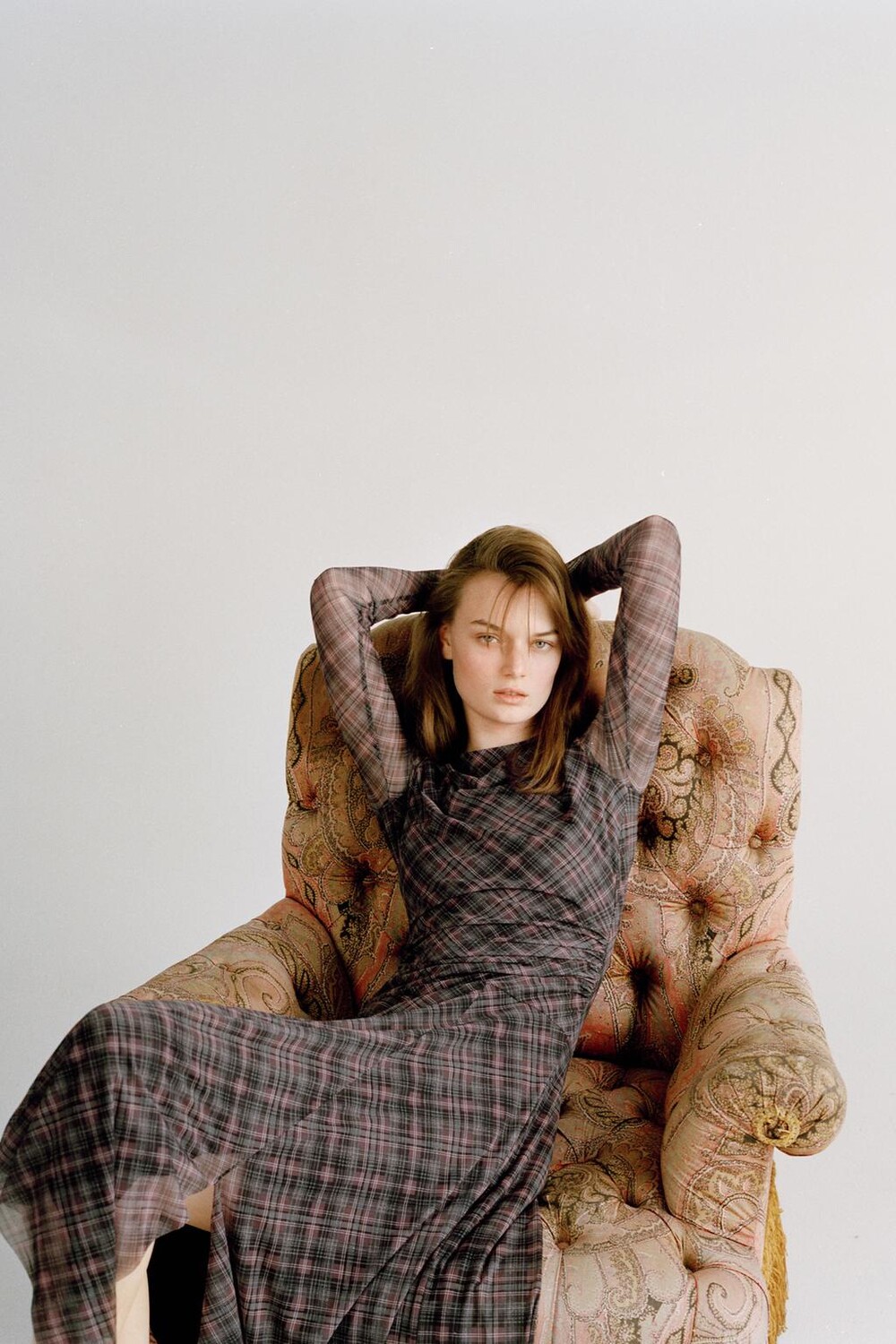 

Платье из тюля в клетку с драпированной платьей ZARA, цвет Purples
