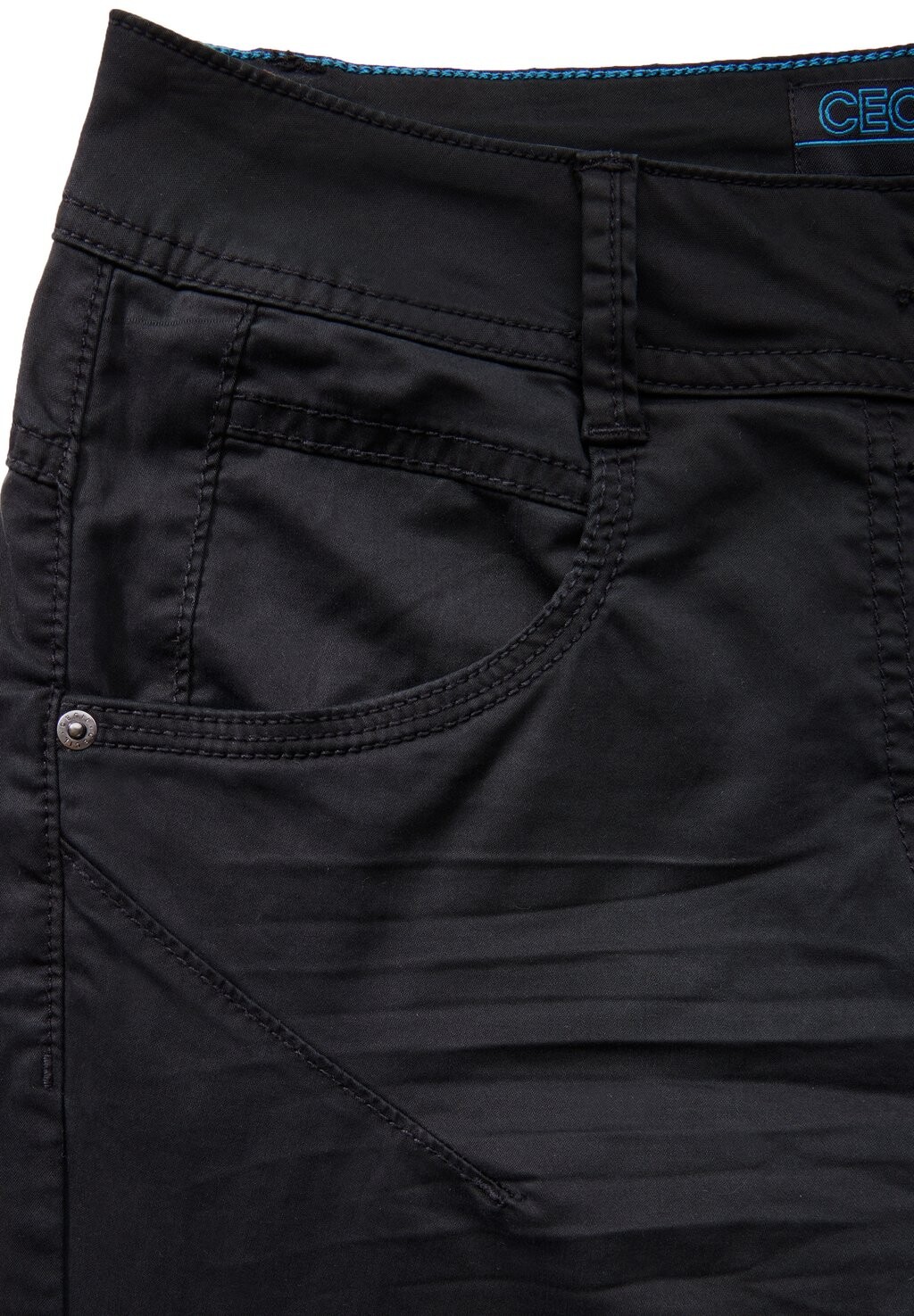 

Брюки CASUAL FIT Cecil, черный