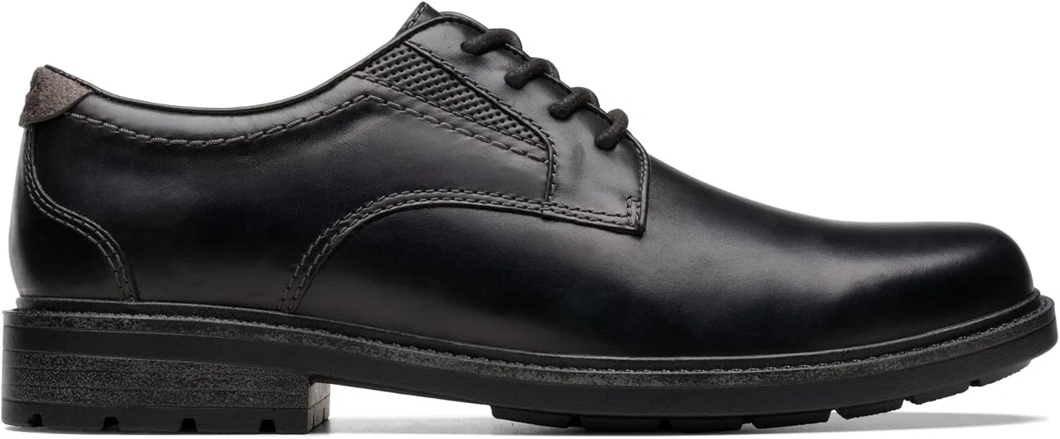 Clarks - Мужские низкие туфли Un Shire, Black Leather