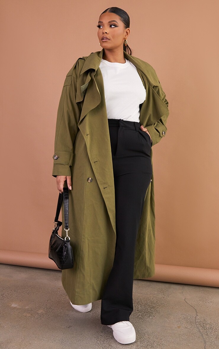 

PrettyLittleThing PLT Label Plus Большой тканый плащ цвета хаки с капюшоном