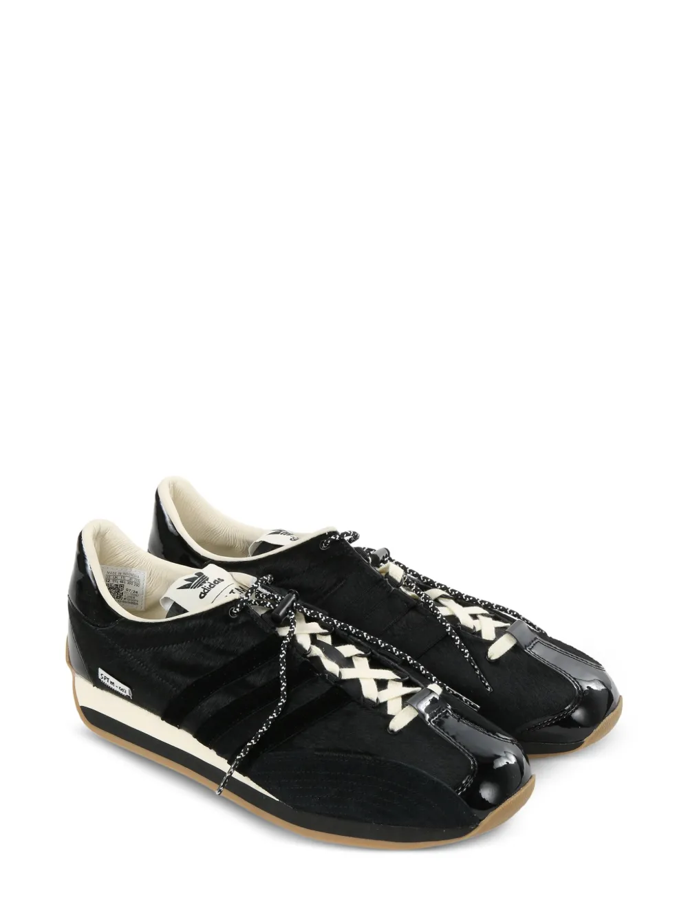 

Кроссовки SFTM Country OG adidas, черный