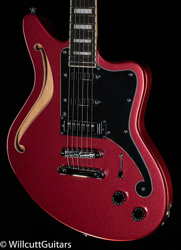 

Электрогитара D'Angelico Premier Bedford SH - Oxblood - KP210540-7.35 lbs