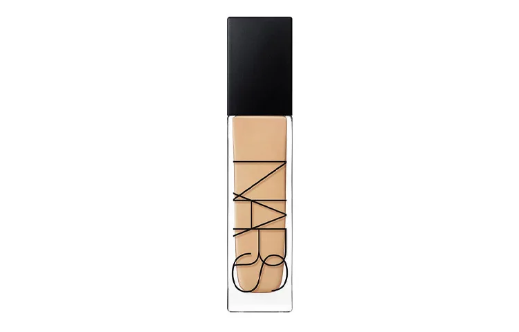 NARS Тональная основа жидкая с глянцевым стойким финишем, блестящая и без эффекта маски, смешанная кожа, 30 мл, PUNJAB Medium Rice Note 1