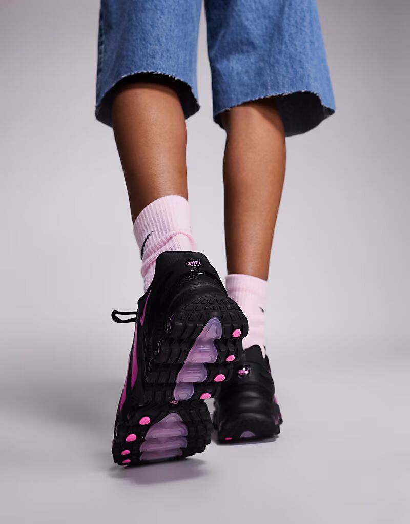 Кроссовки Nike Air Max DN8 черного и розового цветов — фото 3