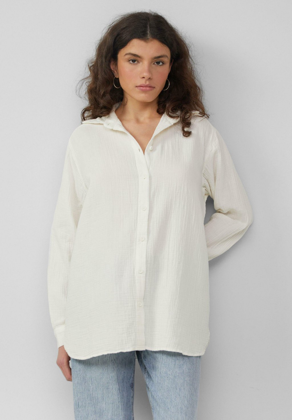

Блузка на пуговицах IM OVERSIZE-SCHNITT QS, кремовый