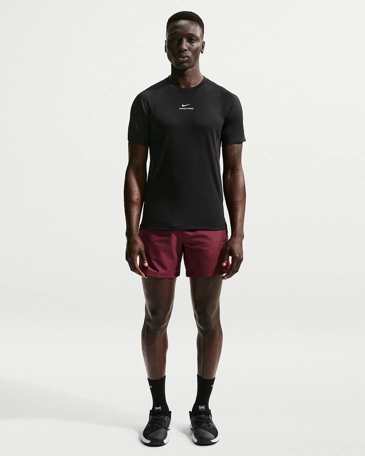Мужская футболка Dri-FIT с коротким рукавом Nike Pro Training, Black/White — фото 4
