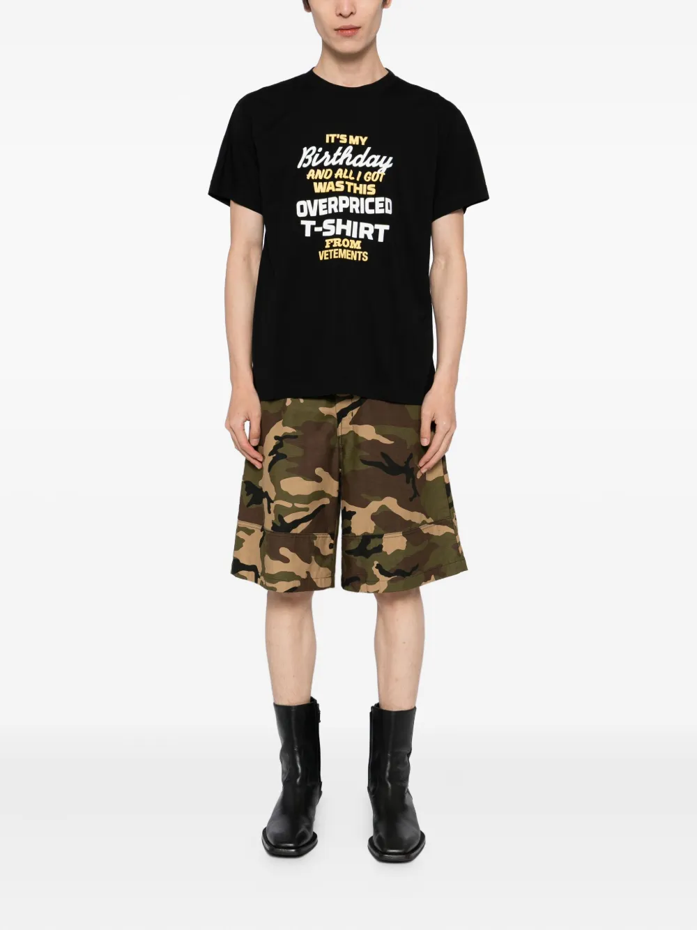 Футболка с графичным принтом VETEMENTS, черный — фото 2