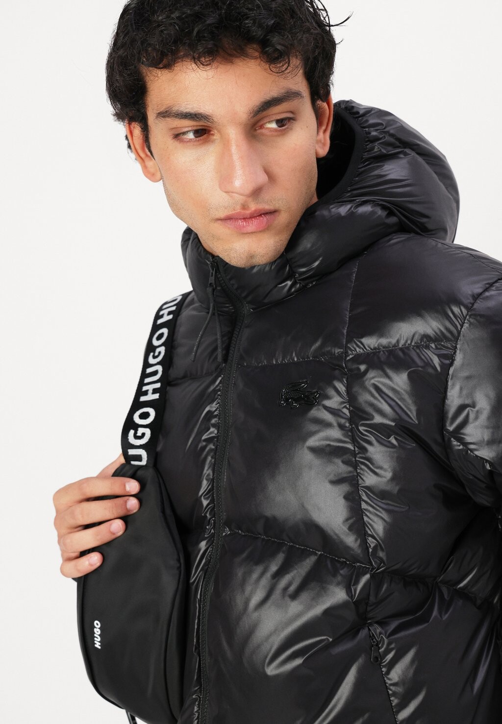 

Пуховик Lacoste, черный