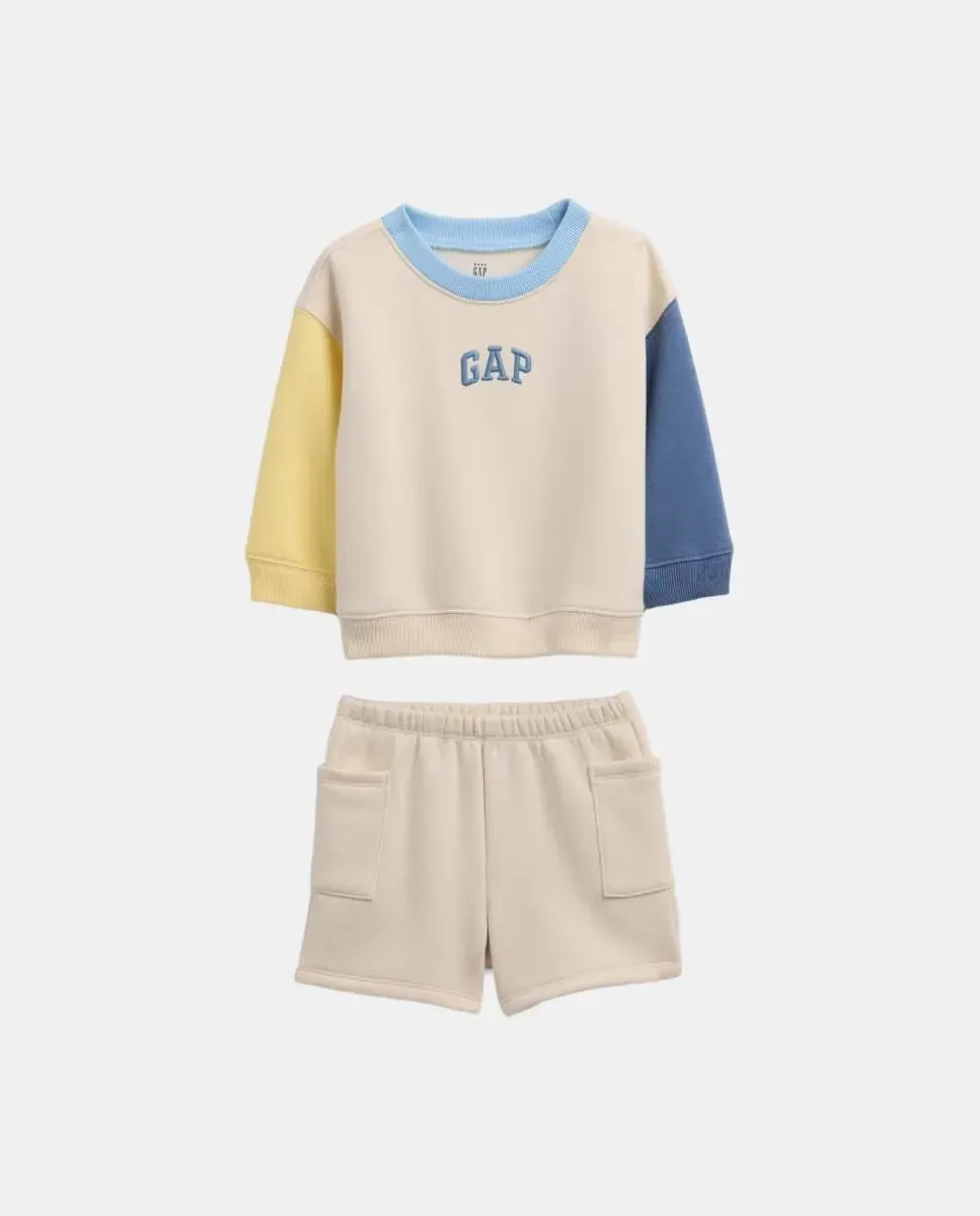 Комплект для малыша: толстовка и шорты в стиле карго Gap, Natural