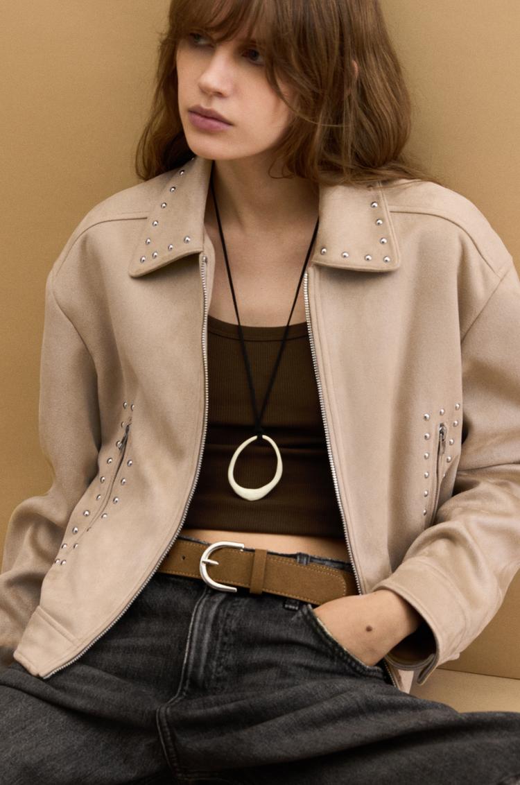 

Куртка из искусственной замши с заклепками Pull And Bear, коричневый
