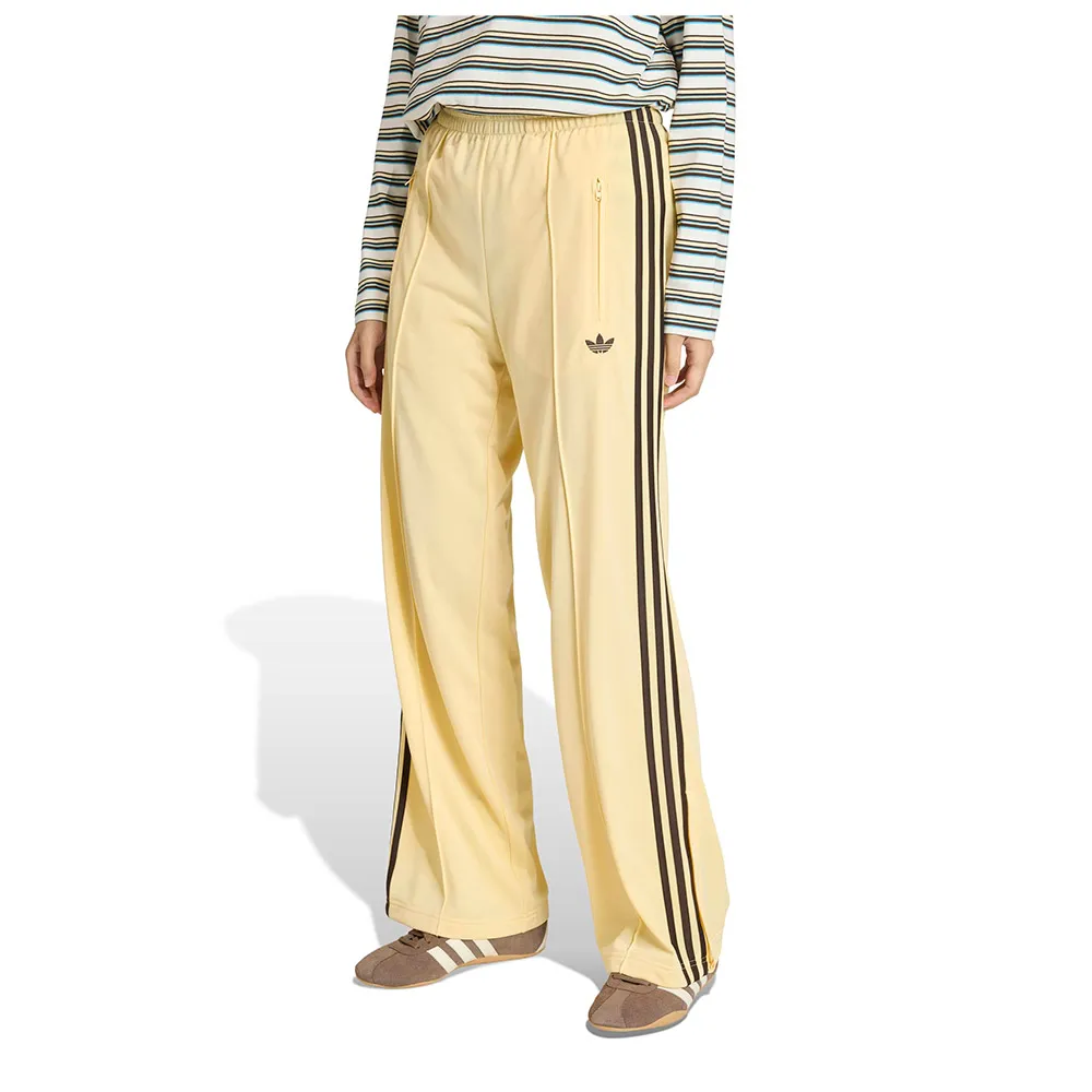

Свободные брюки adidas Originals FB TP, желтый