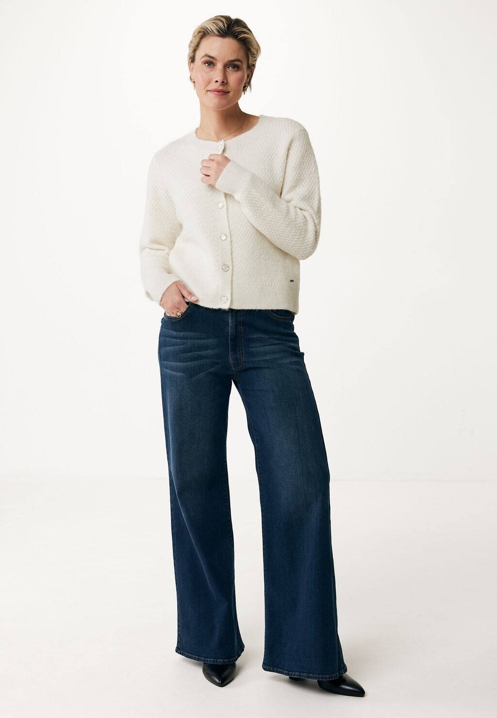 

Кардиган BUTTON DOWN WITH CREW NECK Mexx, молочный