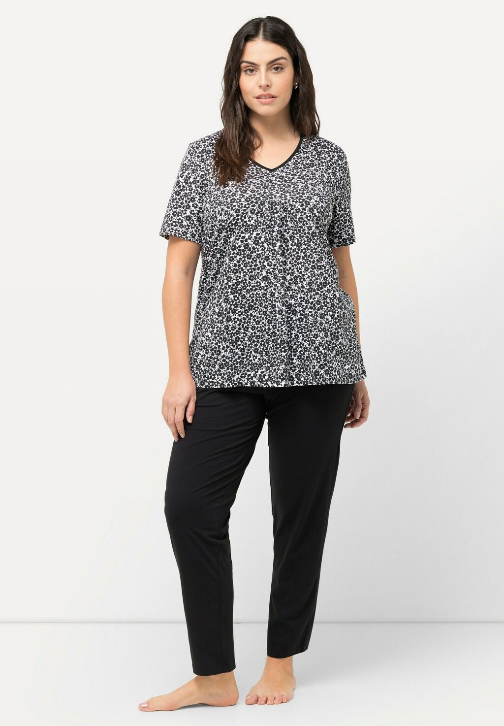 

Пижамный комплект DITSY FLORAL Ulla Popken, черный