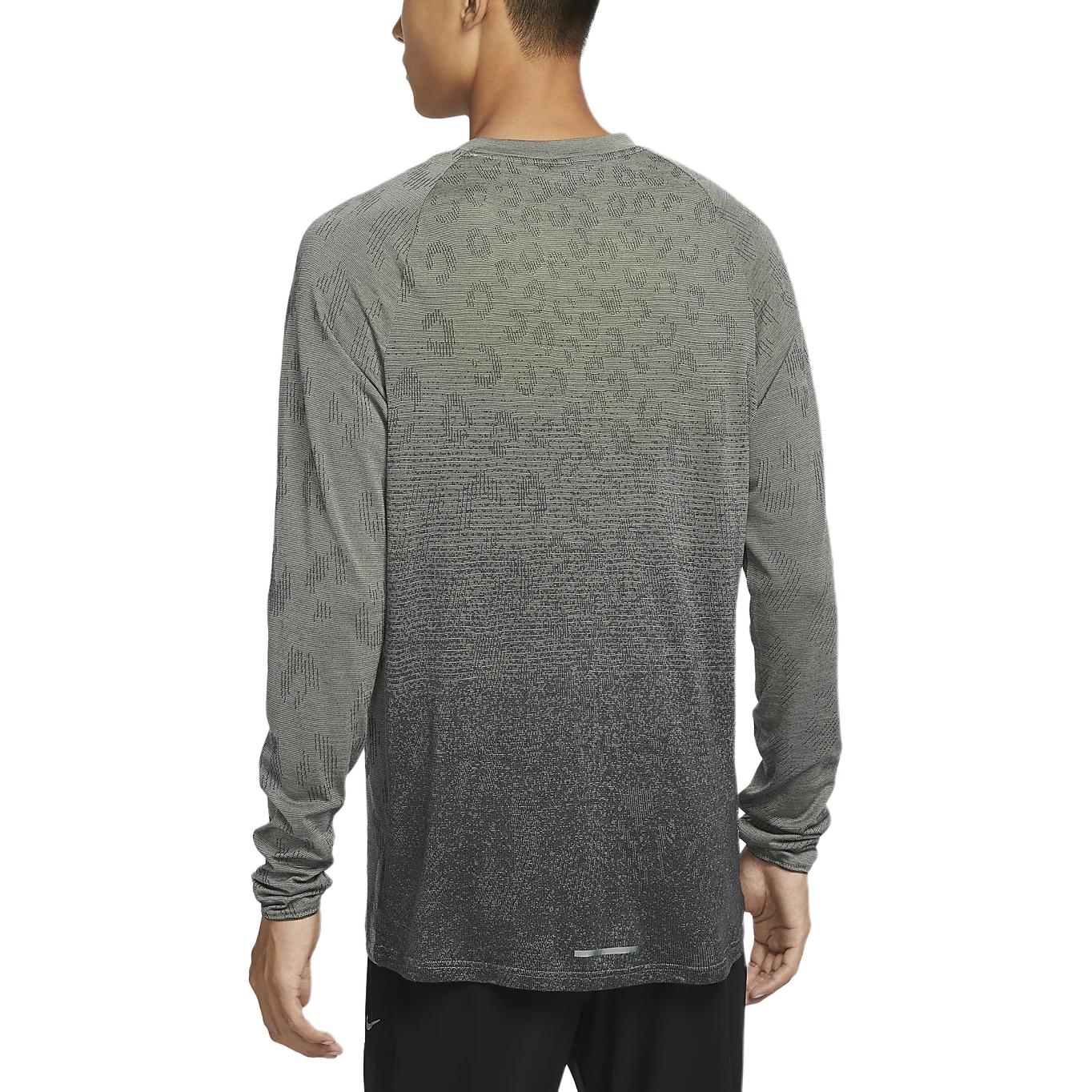 Running Division Men's Therma FIT Adv Long Sleeve Running Top Nike, зеленый — фото 4