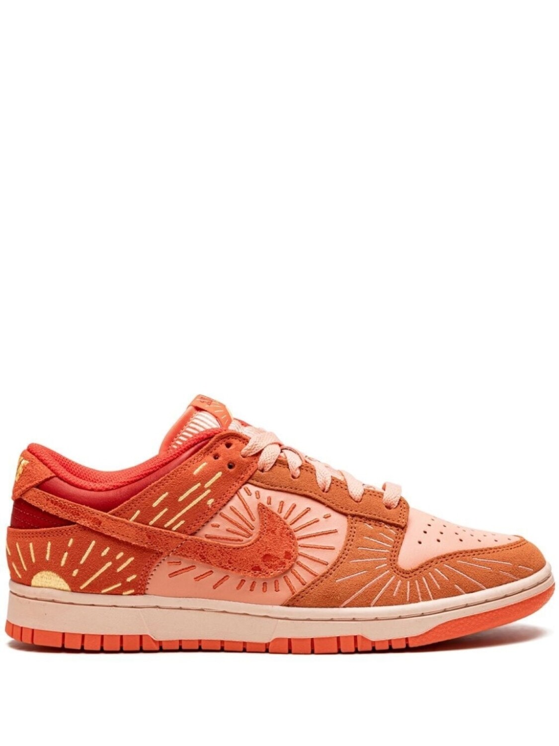 

Кроссовки Dunk Low Nike, оранжевый