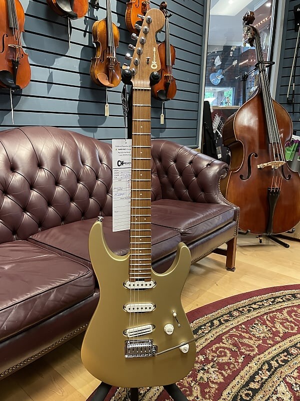 

Электрогитара Charvel Pro Mod DK22 SSS 2PT CM 2021 Pharos Gold