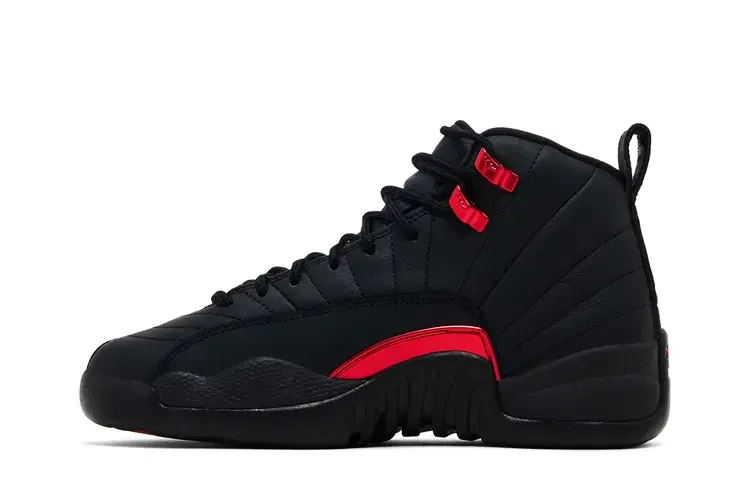 Кроссовки Air Jordan 12 Retro GS, черный — фото 3