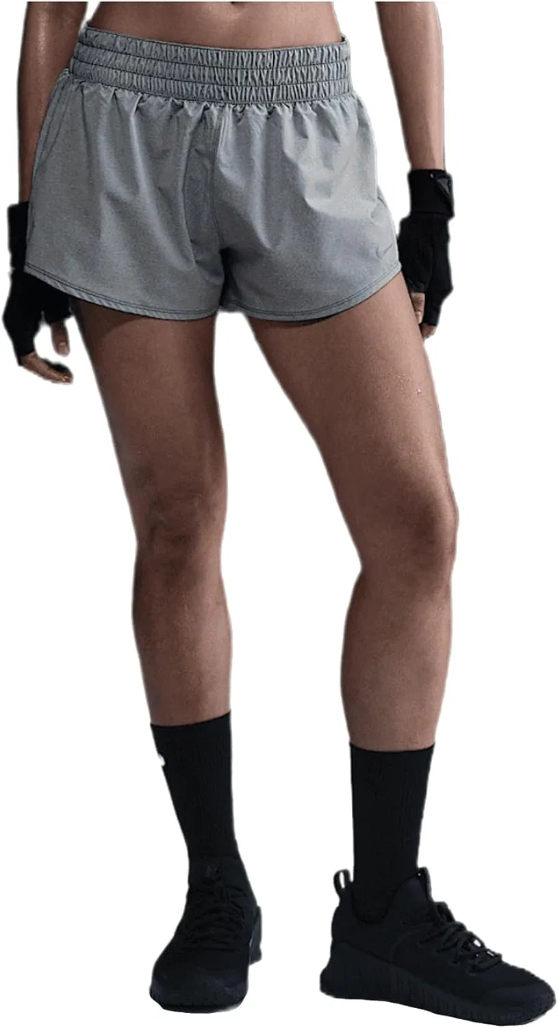 Шорты женские Nike Dri-FIT, цвет Smoke Grey/Heather/Reflective Silver