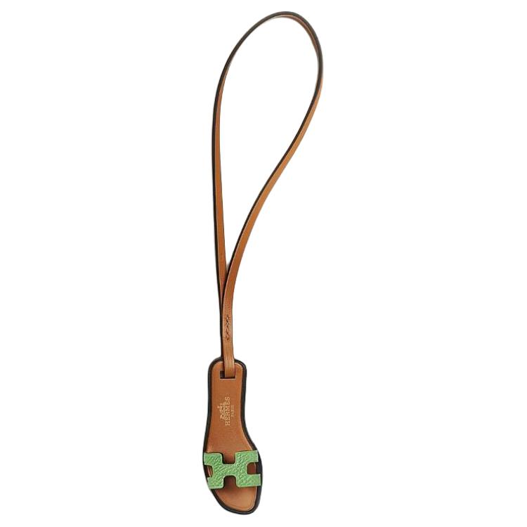 

HERMES Кожаный кулон унисекс зелёный, Green