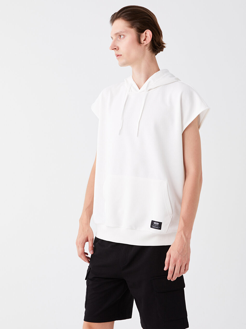 

Мужская толстовка с коротким рукавом LCW Casual, от белого, Белый, Мужская толстовка с коротким рукавом LCW Casual, от белого