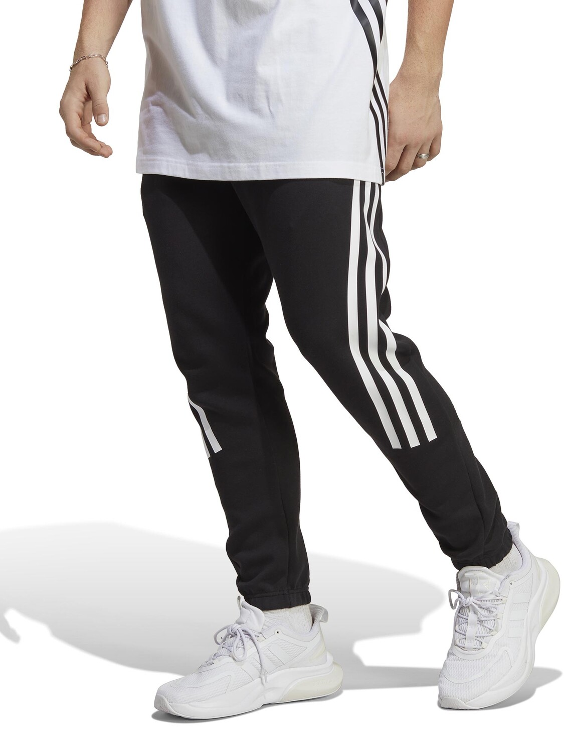 

Спортивные брюки Adidas Sportswear Future Icons 3-Stripes, черный