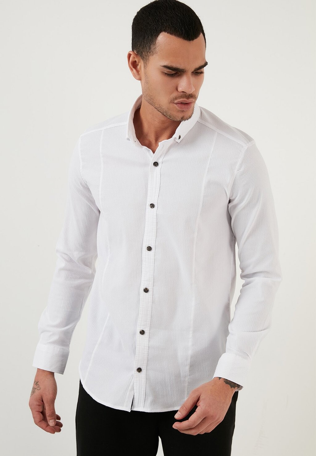 

Рубашка Slim Fit Buratti, белая