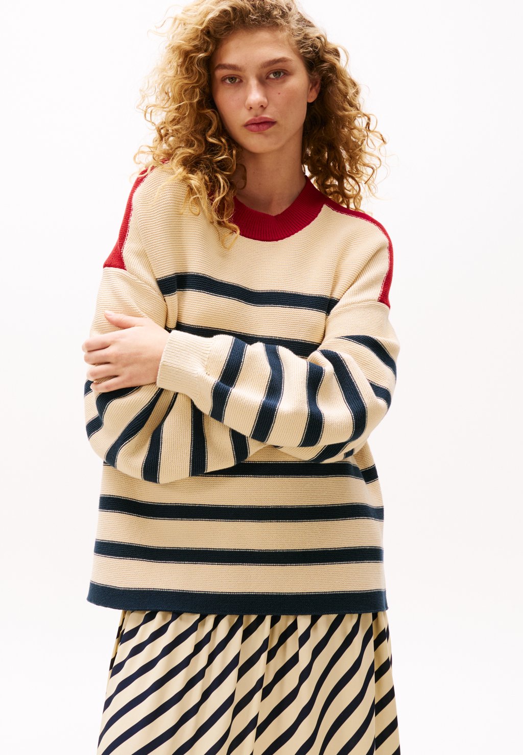 

Джемпер SOFIA RICHIE GRAINGE SWEATER Tommy Hilfiger, бежевый