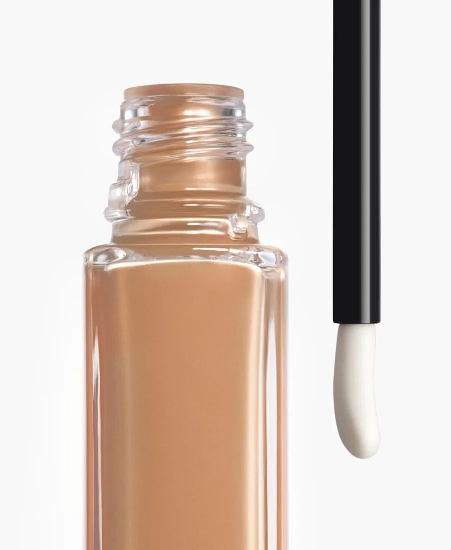Les Beiges Natural Healthy Glow Сыворотка-консилер Chanel, b70 beige — фото 3