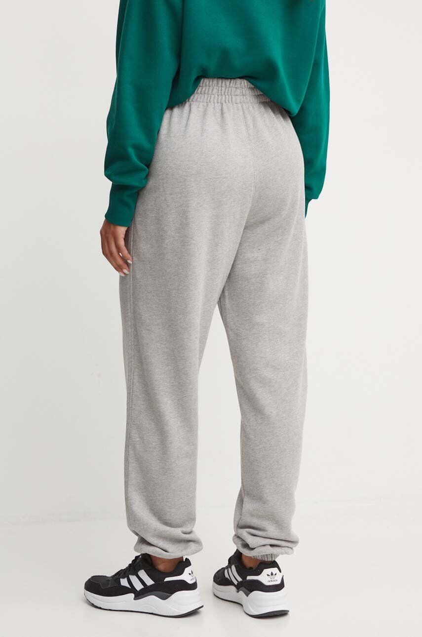 Хлопковые спортивные брюки adidas Originals, серый — фото 4