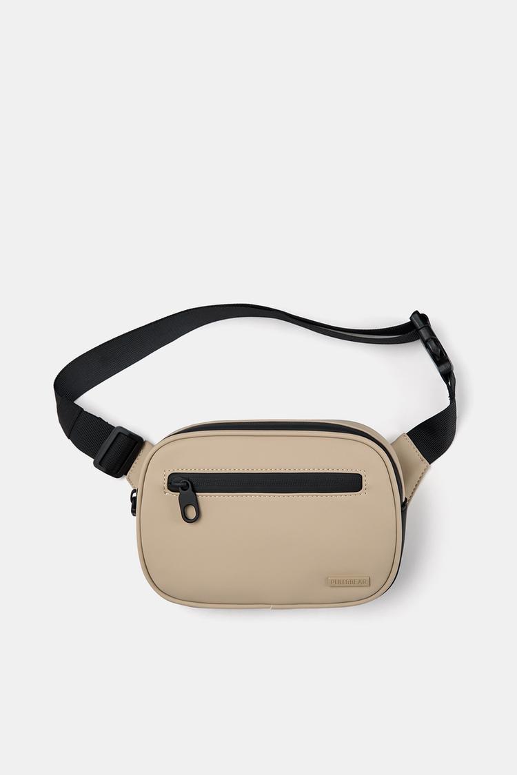

Прорезиненная поясная сумка Pull And Bear, экрю