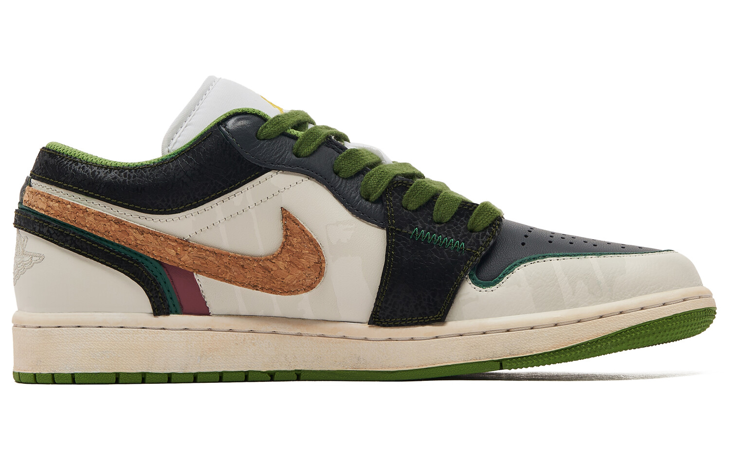 Кроссовки Air Jordan 1 Skateboarding Shoes Men Low-top White/Black/Green, зеленый — фото 2