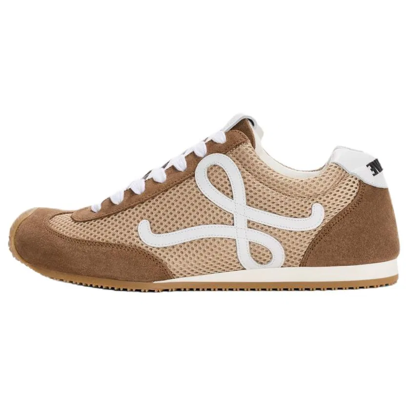 Кроссовки замшевые LOEWE Ballet Runner 2.0 бежево-белые
