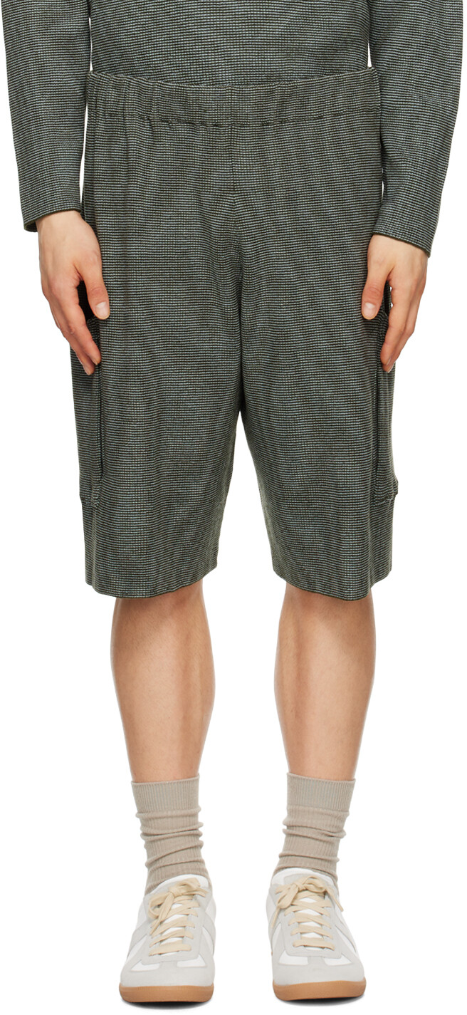 

Эксклюзивные зеленые шорты SSENSE Isa Boulder