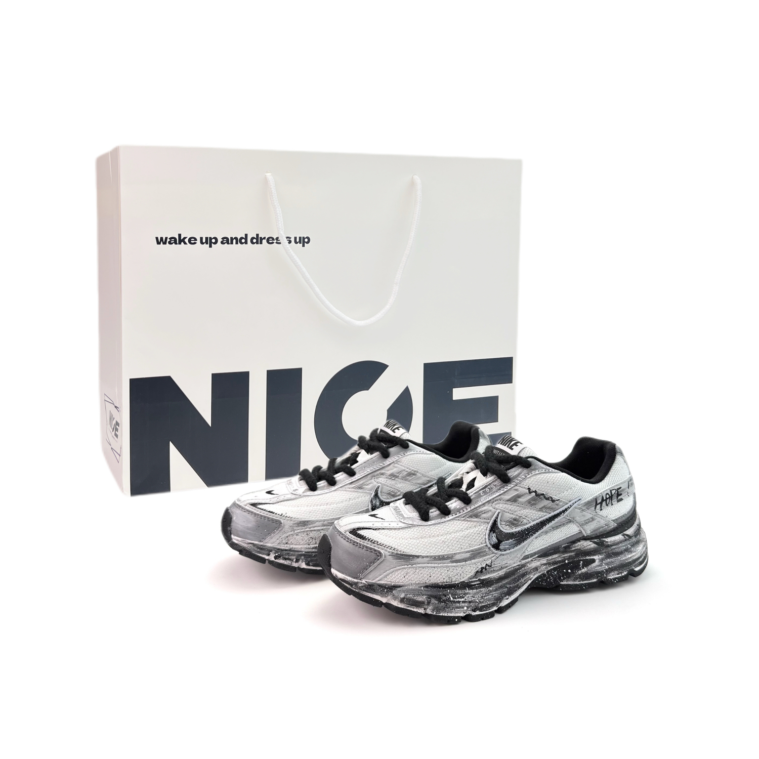 

Инициатор устойчивые к истиранию низкие повседневные городские кроссовки для комьюта unisex Nike, серый