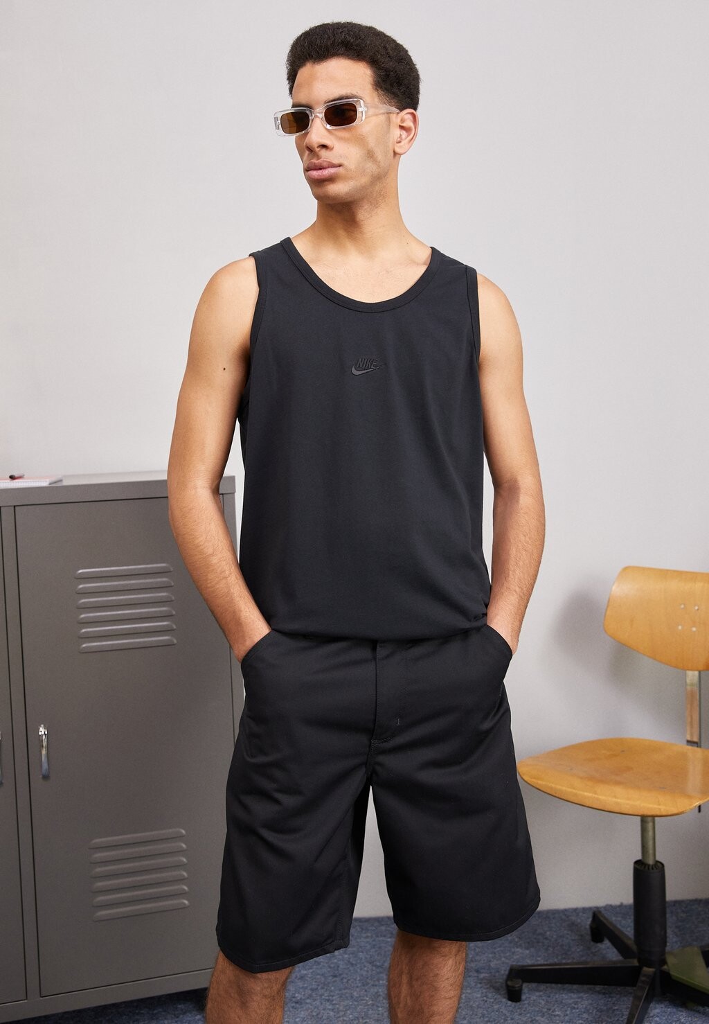 

Топ Tank Nike, черный
