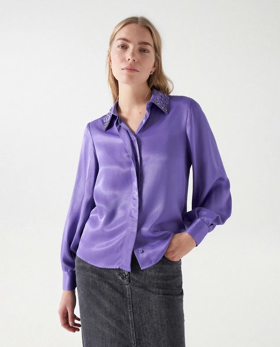 

Женская атласная рубашка с металлическими аппликациями Salsa Jeans, сиреневый