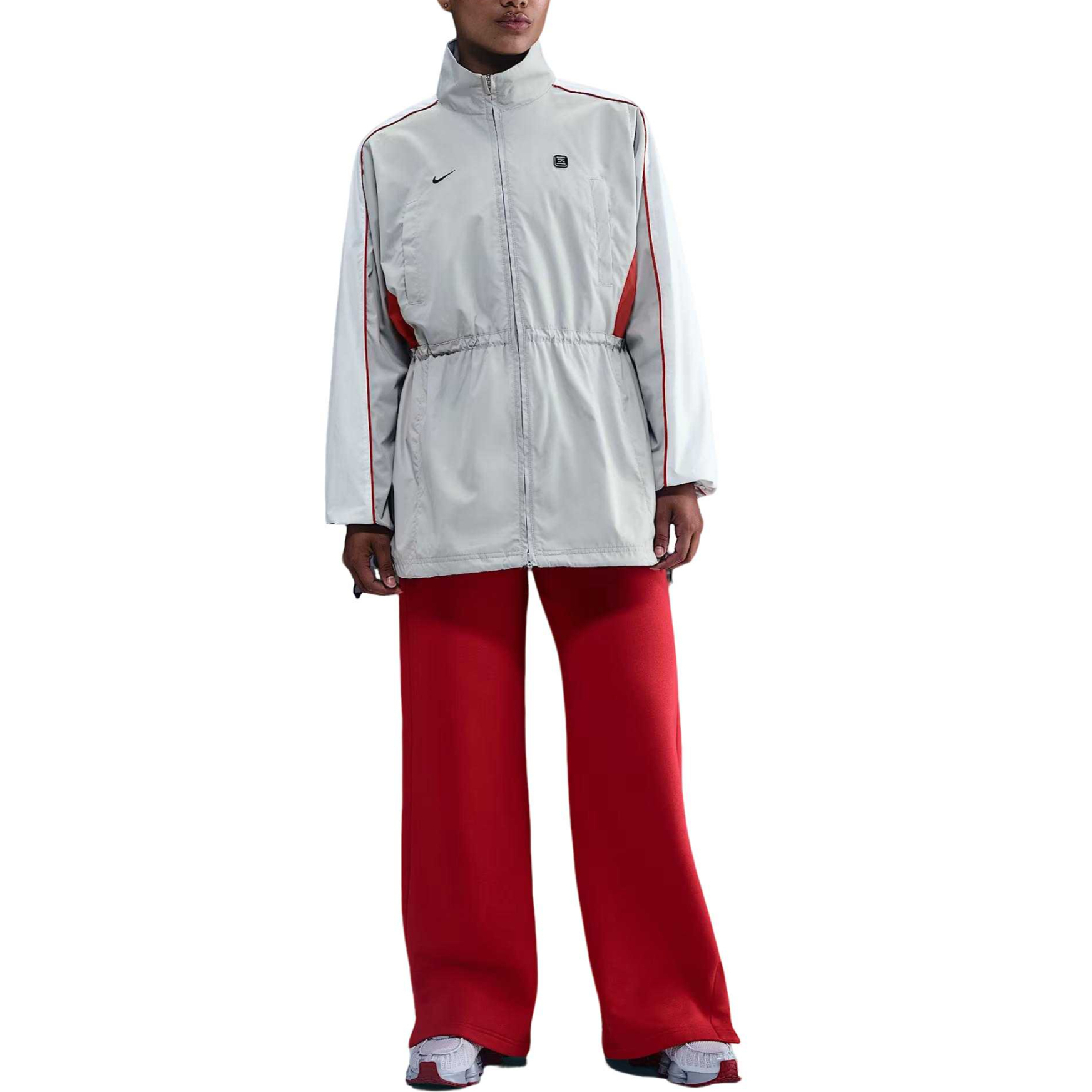 Nike Спортивная куртка для женщин, цвет Gray Fog/White/University Red, воротник стойка, умеренная посадка, прочее — фото 3
