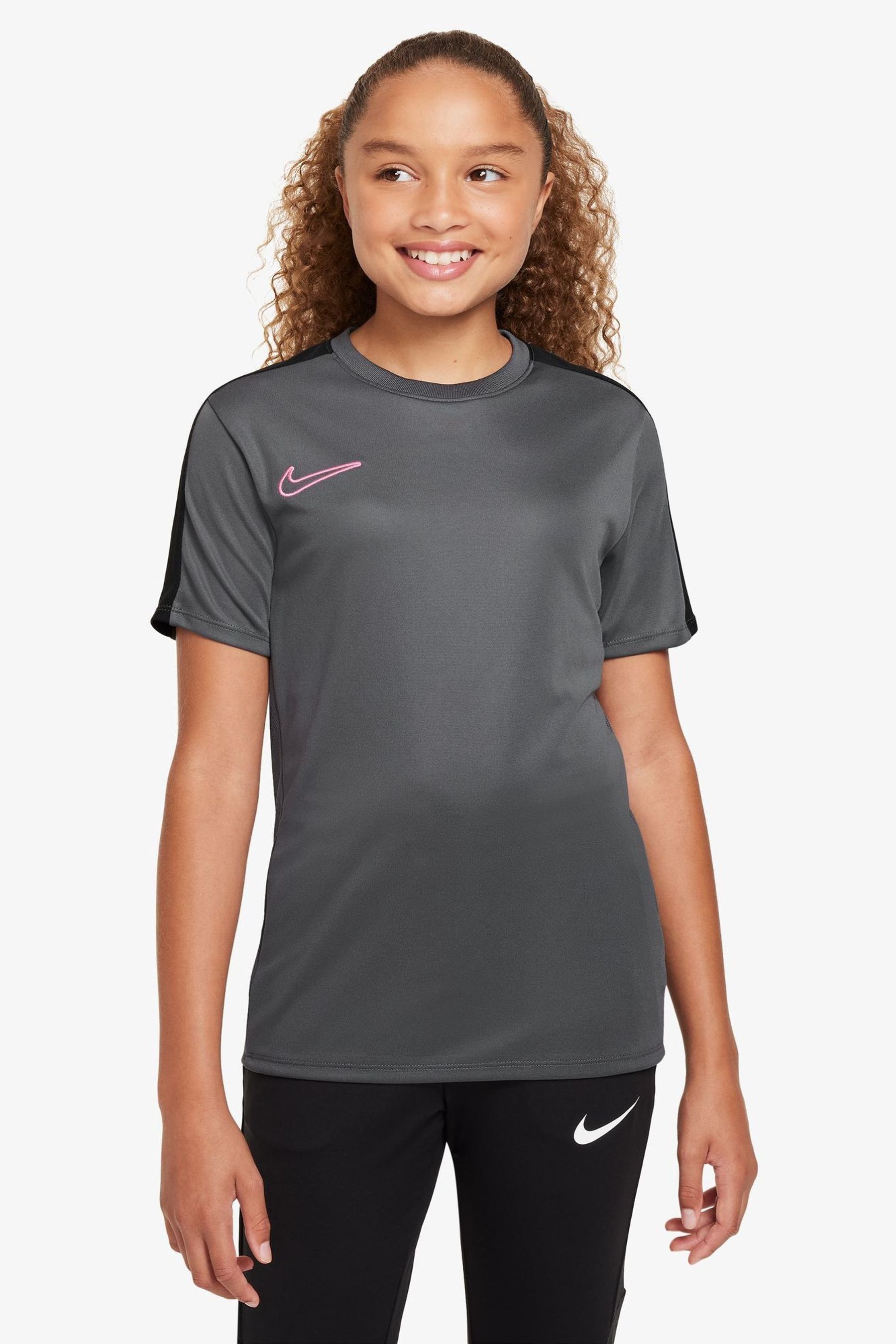 

Футболка для тренировок академии Dri Fit Nike, серый