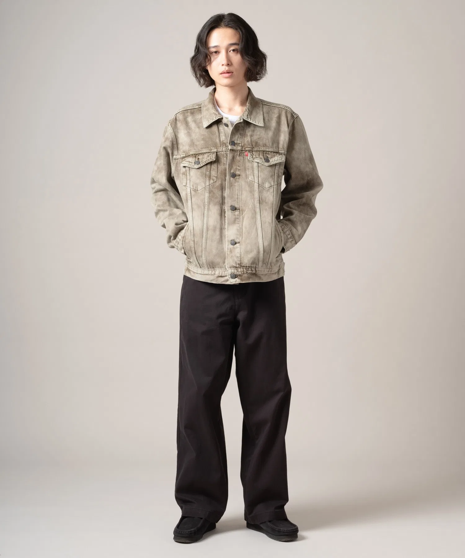 Джинсовая куртка Levi's TYPE V свободного кроя. — фото 4