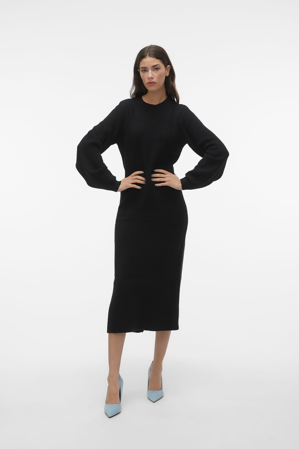 

Трикотажное платье-джемпер миди с длинными рукавами и талией Vero Moda, черный