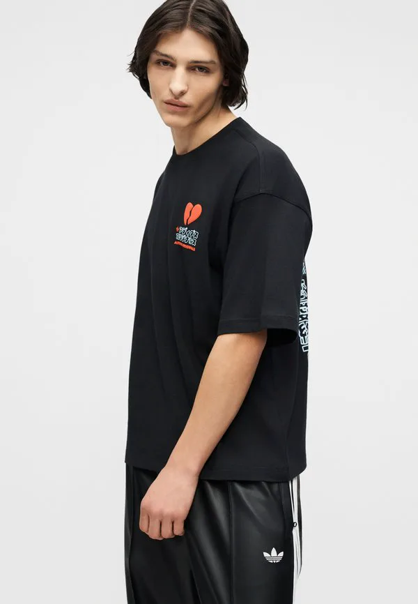 Футболка унисекс с принтом кошки ко дню святого валентина Adidas Originals, Black — фото 4