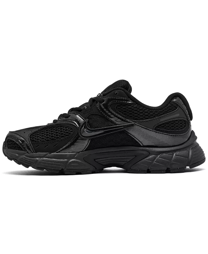 Женские повседневные кроссовки V5 RNR от Finish Line Nike, черный — фото 3