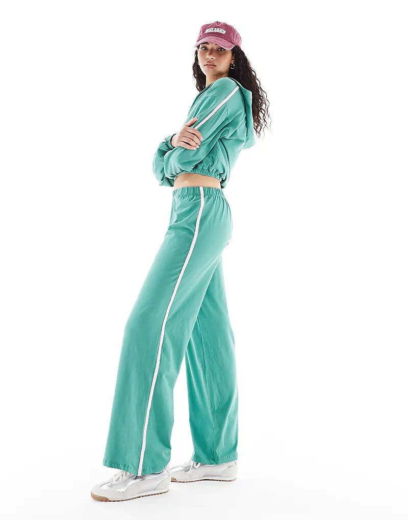 

Хлопковые брюки On-Flight зеленого цвета