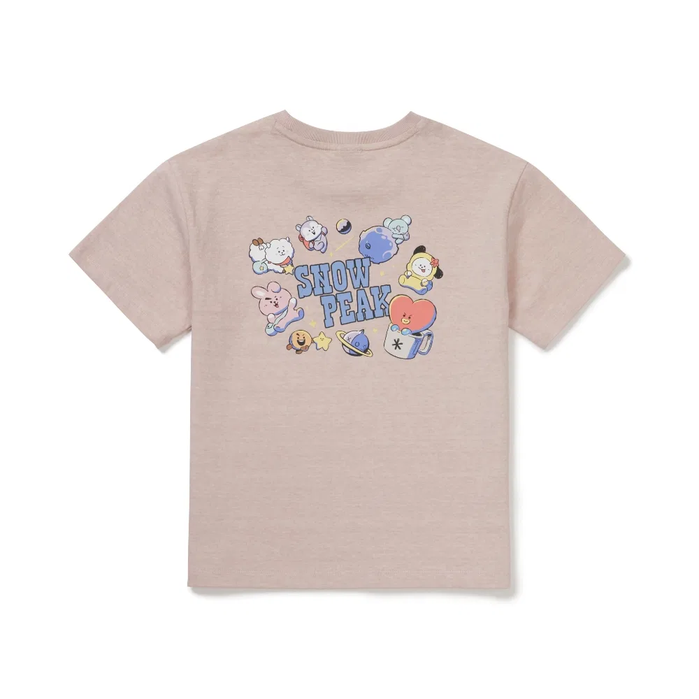 Детская розовая футболка с графическим принтом Snowpeak i BT21 от Snowpeak Apparel — фото 3