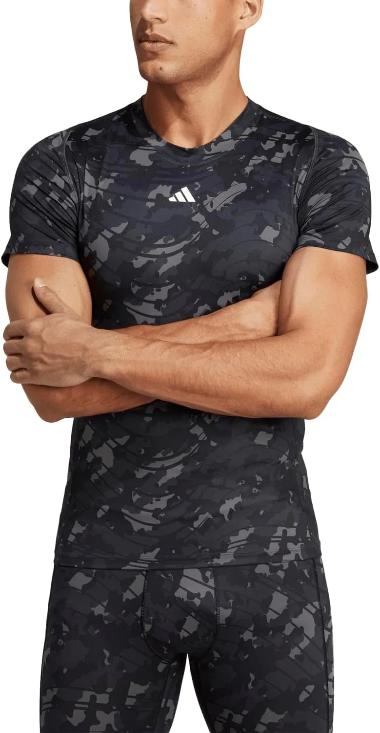 Футболка для тренировок adidas Techfit, черный — фото 4