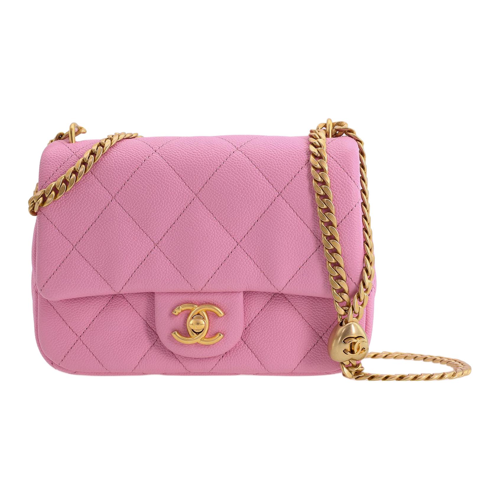 

CHANEL Текстурированная кожаная сумка через плечо среднего размера женская розовая