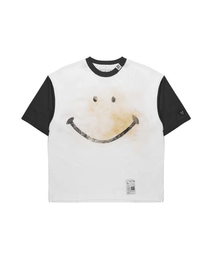 

Футболка с изображением смайлика. Mihara Yasuhiro, белый