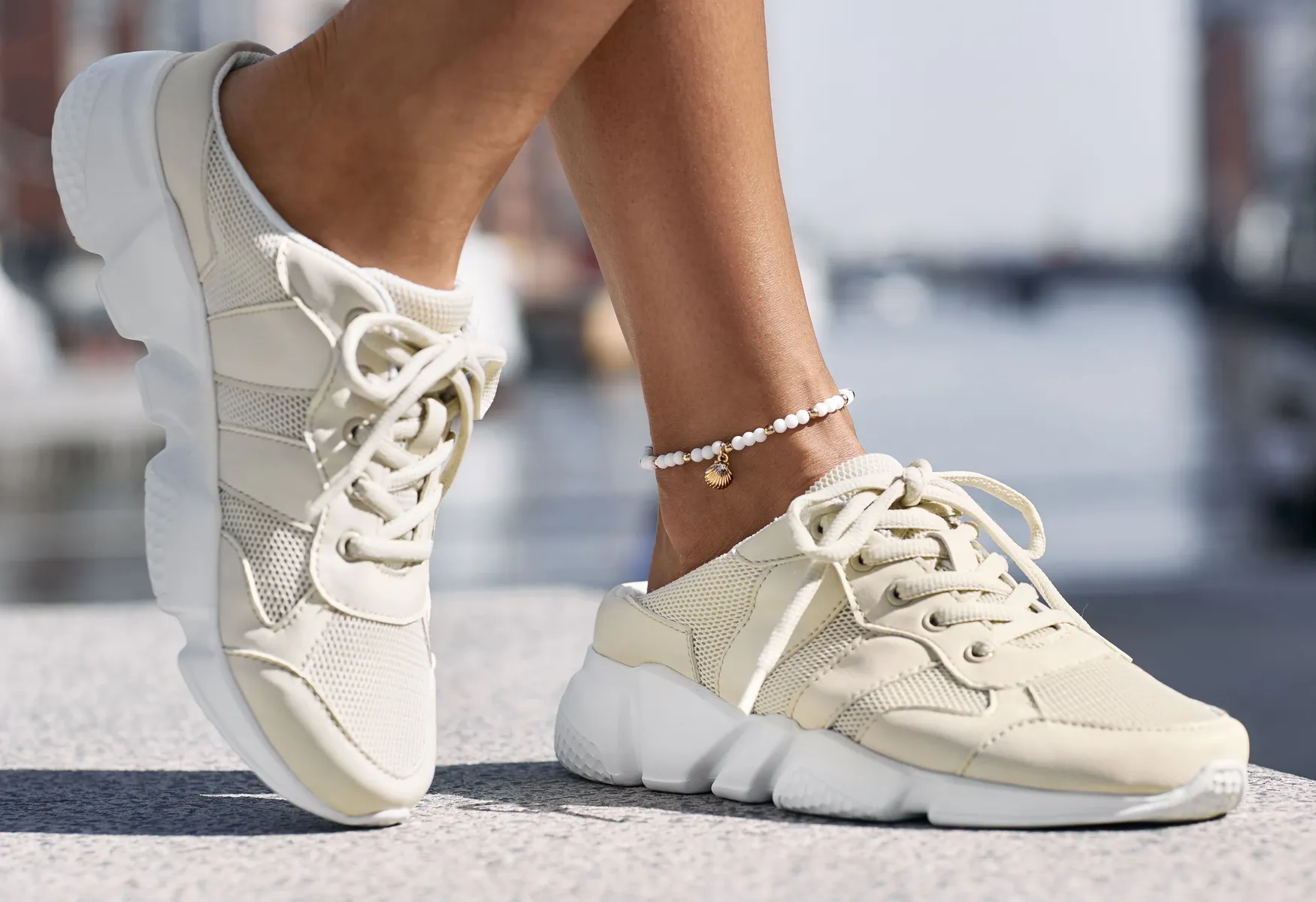 LASCANA Sabot "Sneaker", повседневная обувь, полуботинки, слипоны из текстиля, легкие и удобные ВЕГАНСКИЕ, бежевый — фото 3
